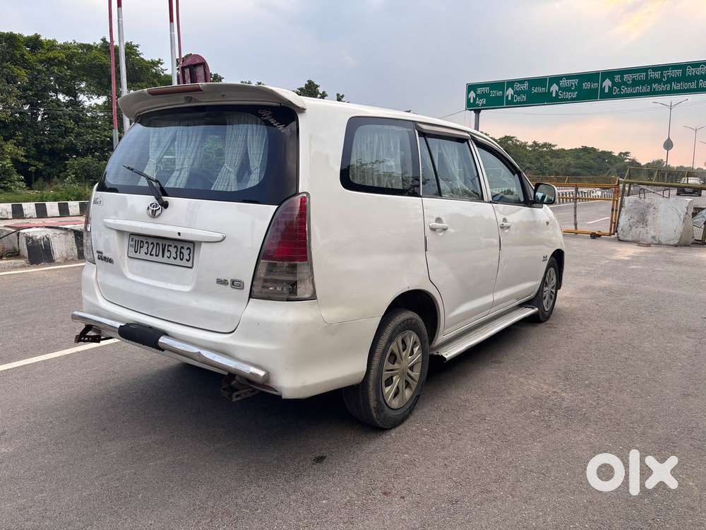 Toyota Innova 2.5 G (diesel) 7 Seater, 2011, Diesel