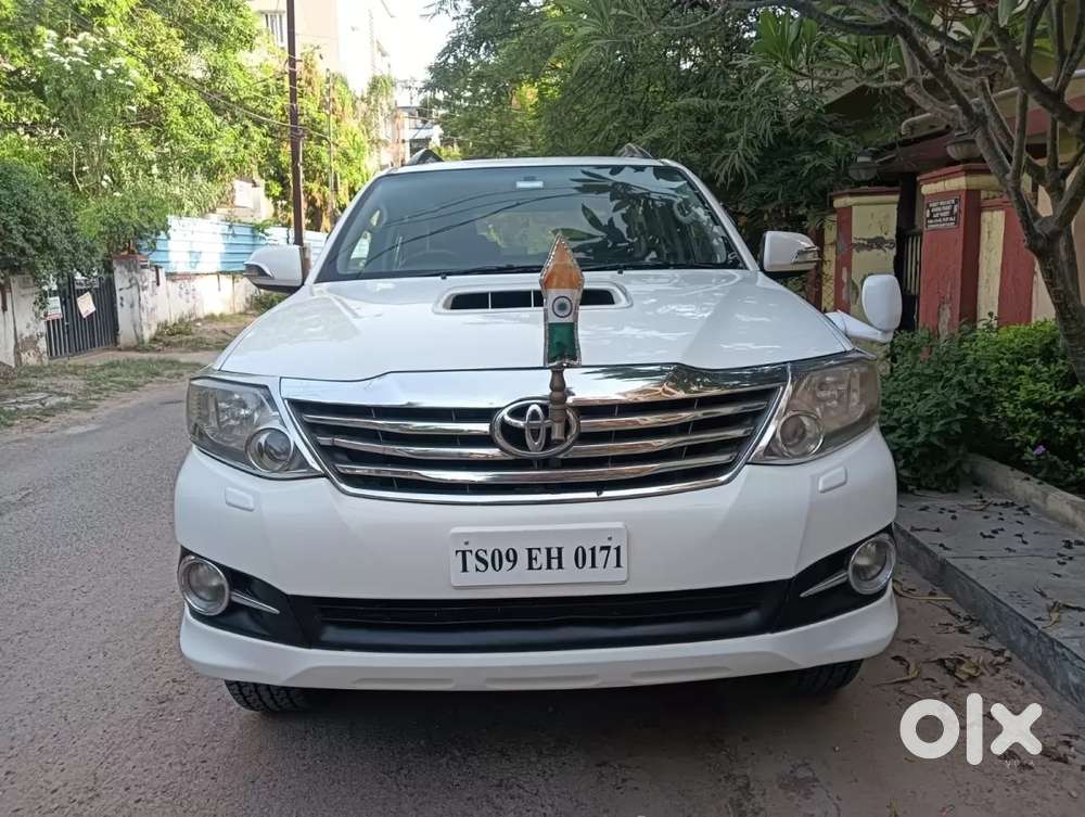 Toyota Fortuner 3.0 4x4 Manual, 2015, Diesel