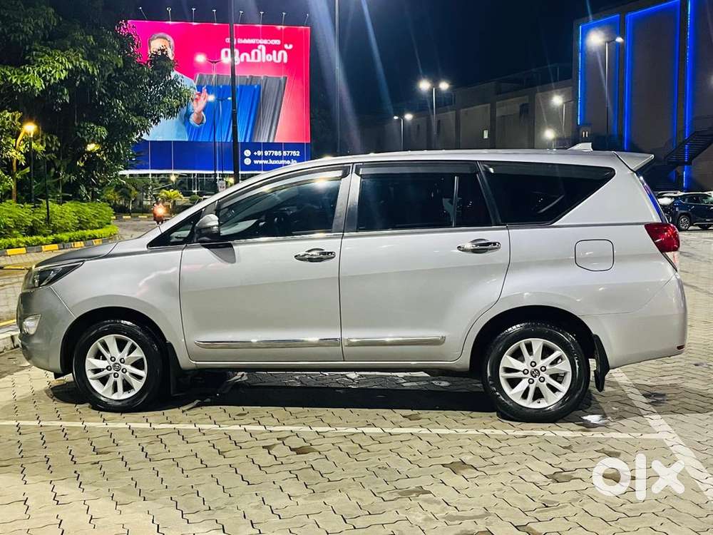Toyota Innova Crysta 2018