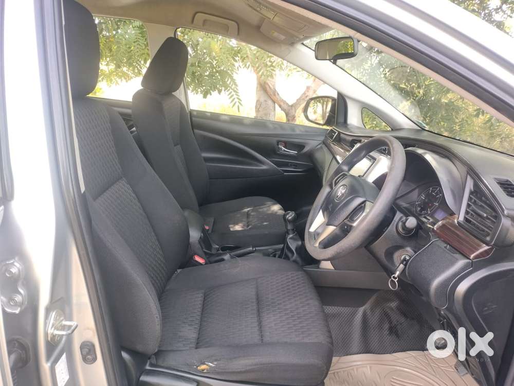 Toyota Innova Crysta 2.4 G Mt, 2018, Diesel