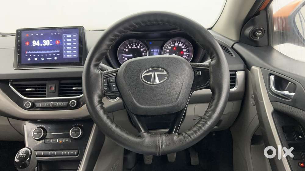 Tata Nexon 1.2 Revotron Xz Plus Dual Tone, 2019, Petrol