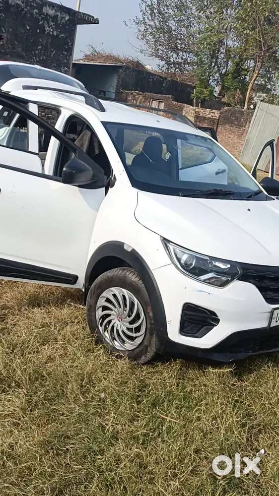 Renault Triber 2021 Petrol 100005 Km Driven