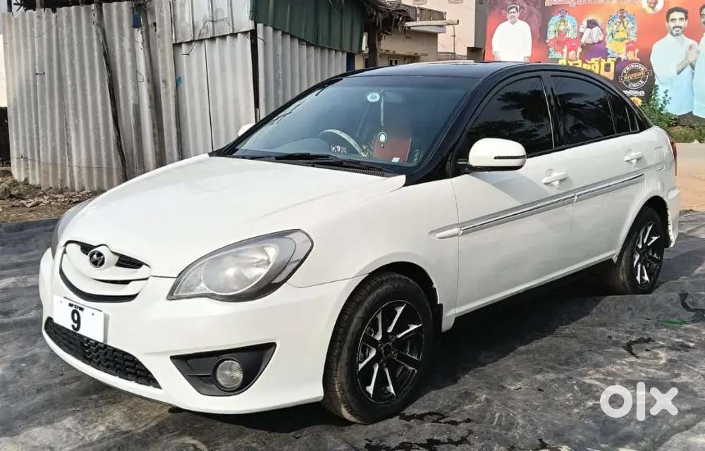 Hyundai Verna 2011 Single Number 9