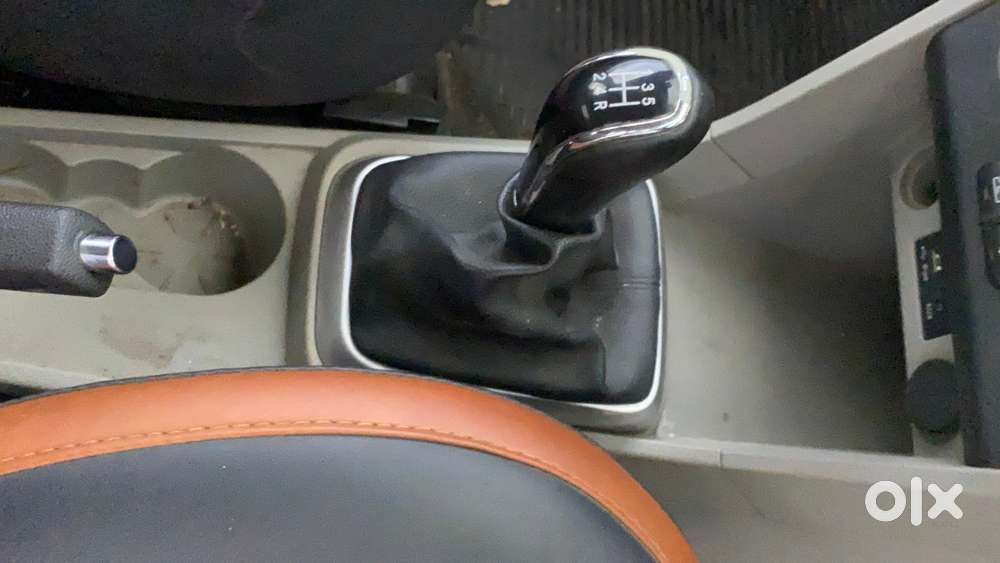 Tata Tiago 1.2 Revotron Xt, 2016, Petrol