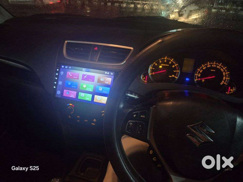 Maruti Suzuki Swift Vvt Zxi, 2017, Petrol
