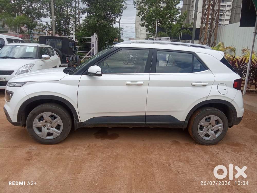 Hyundai Venue S Mt 1.2 Kappa, 2021, Petrol