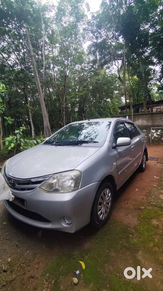 Toyota Etios 2011 Petrol Well Maintained