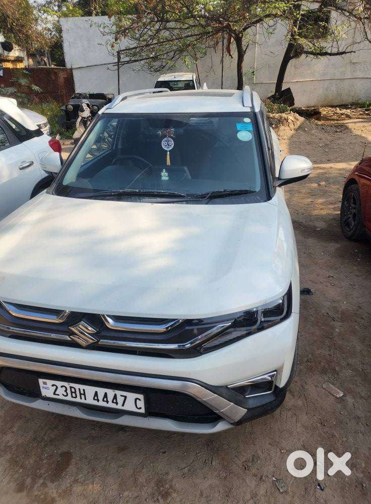 Maruti Suzuki Brezza 1.5 Zxi Cng, 2023, Cng & Hybrids