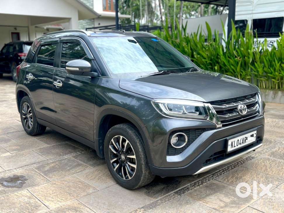 Toyota Urban Cruiser 1.5 Premium Grade Dual Tone Mt, 2021, Petrol