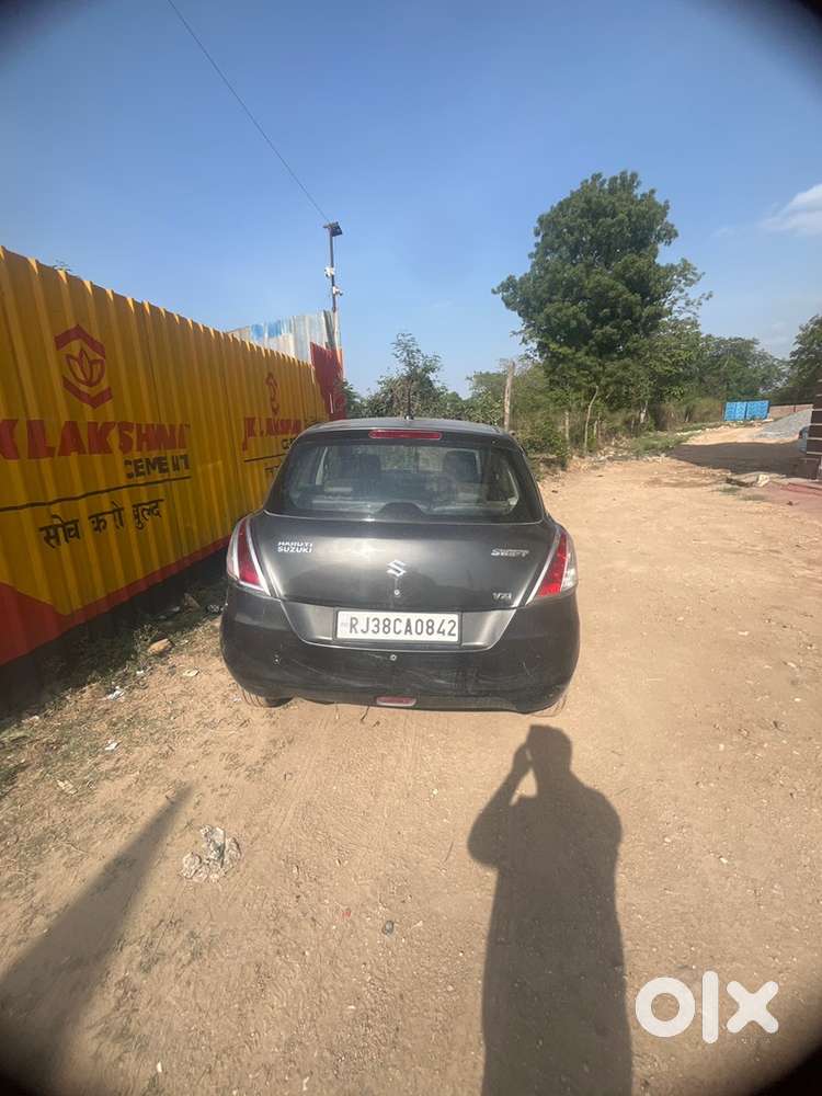 Swift Dzire Maruti 2015 Petrol Second Owner