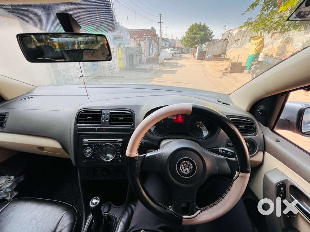 Volkswagen Vento Hybrid 2011 Model