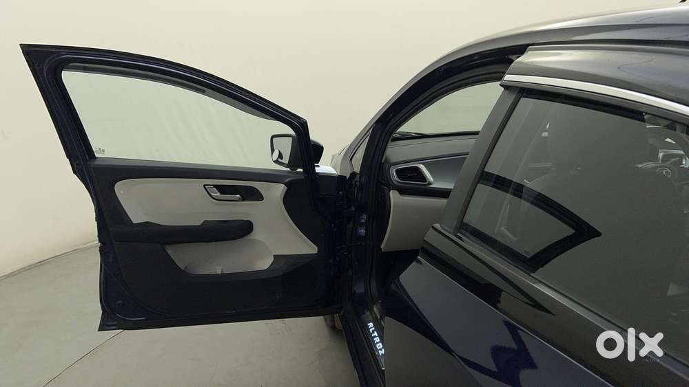 Tata Altroz 1.2 Xz Plus Petrol, 2023, Petrol