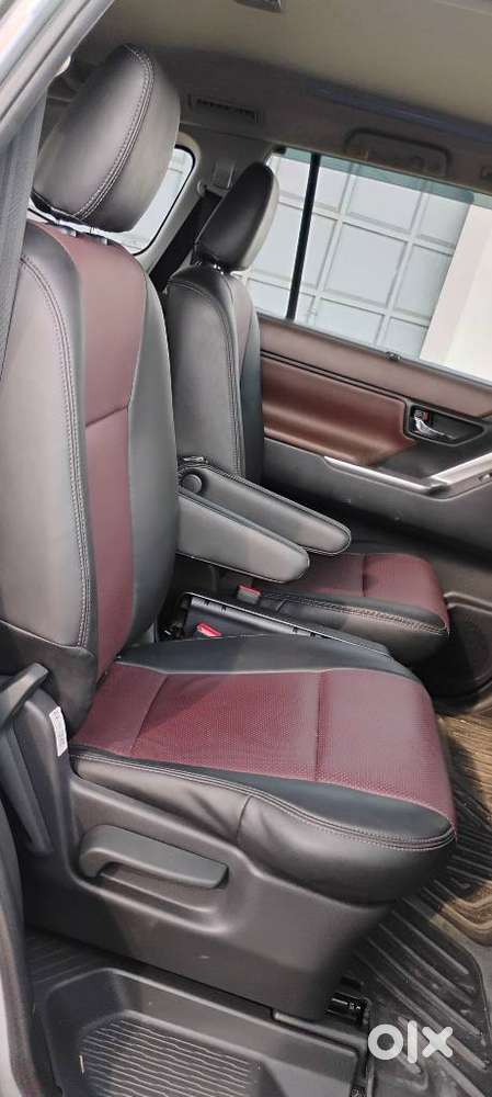 Toyota Innova Hycross 2.0 Vx Hybrid 7 Str, 2024, Petrol