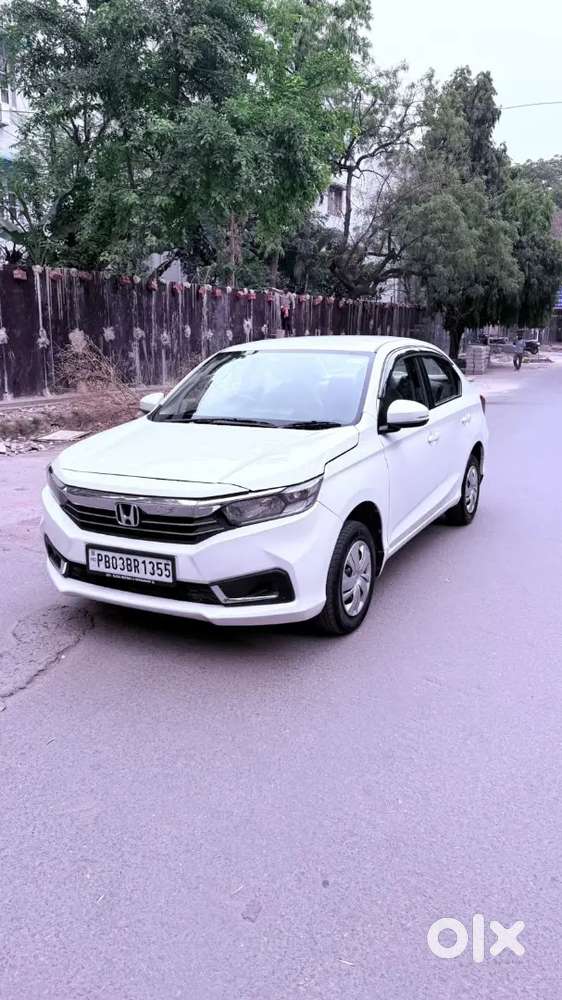 Honda Amaze 2nd Gen 2024 Petrol 19000 Km Driven S Varient  Ivtec