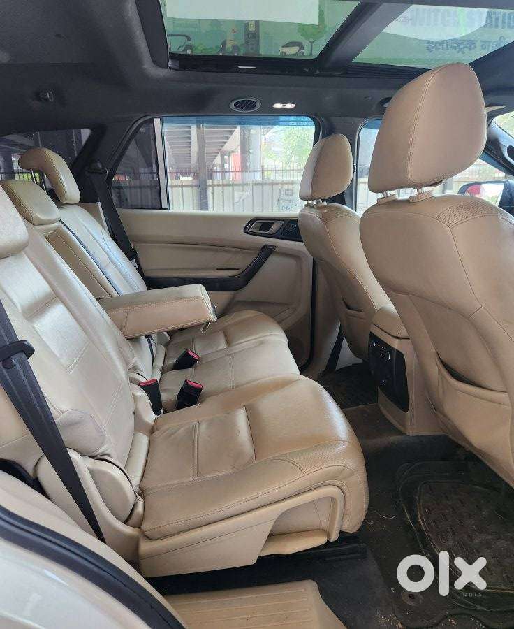 Ford Endeavour 3.2 Titanium At 4x4, 2016, Diesel