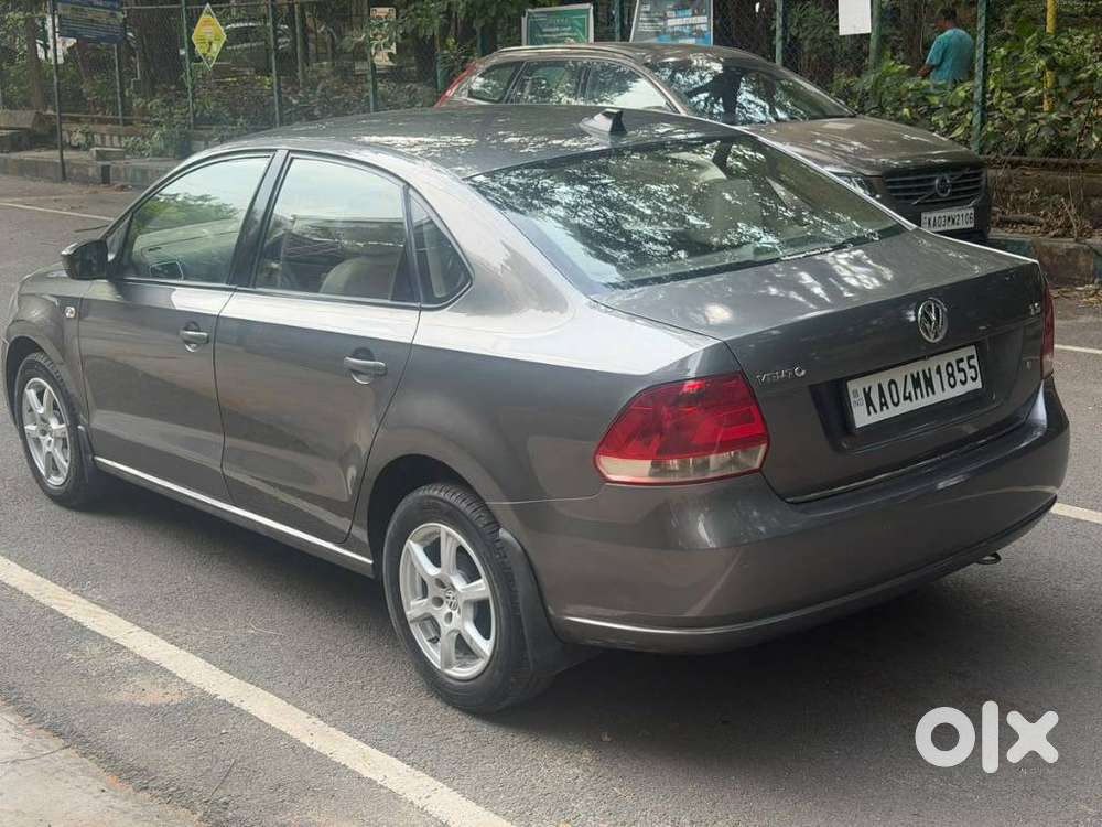Volkswagen Vento 1.2l Tsi Highline Plus At Petrol, 2014, Petrol