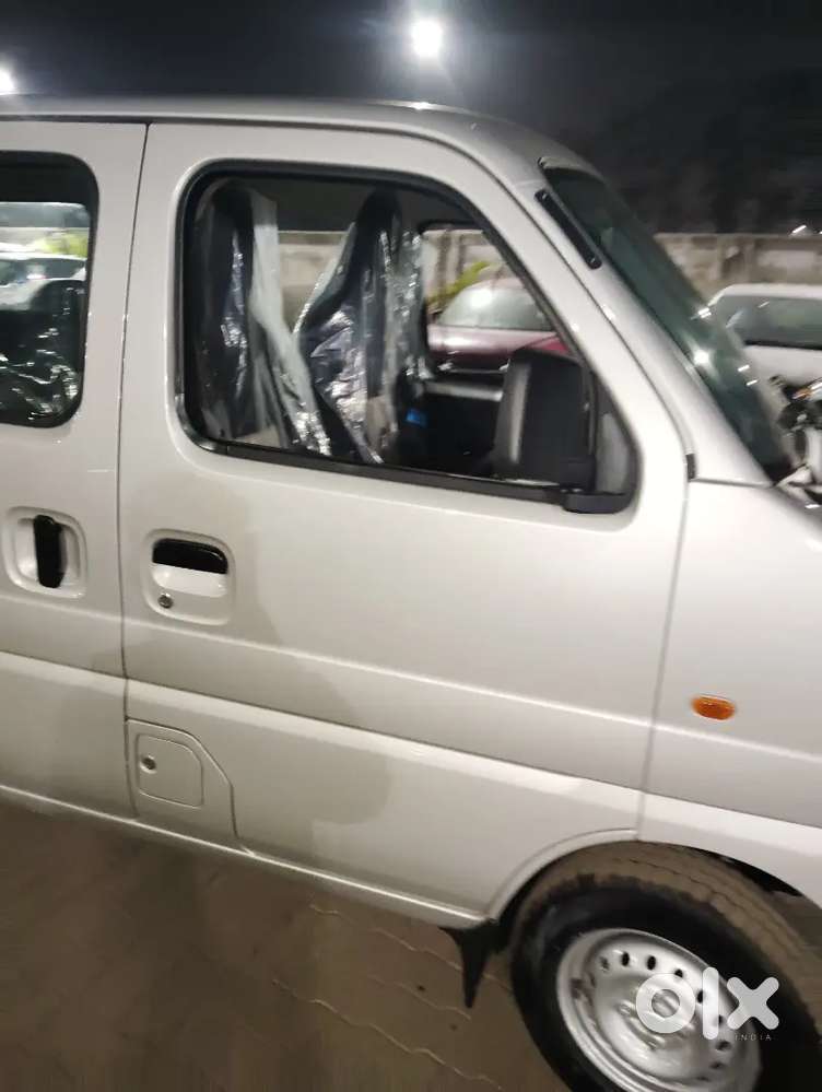 Maruti Suzuki Eeco 2025 Lpg Well Maintained Life Time Tax