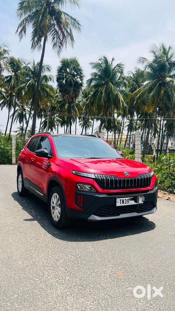 Skoda Kylaq Signature At, 2025, Petrol
