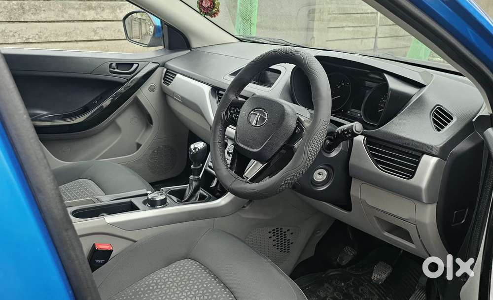 Tata Nexon 1.2 Revotron Xm, 2018, Petrol