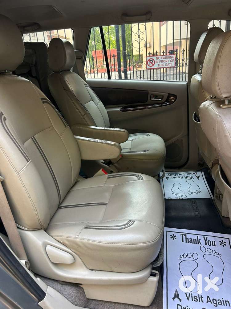 Toyota Innova 2.5 V 7 Str, 2013, Diesel