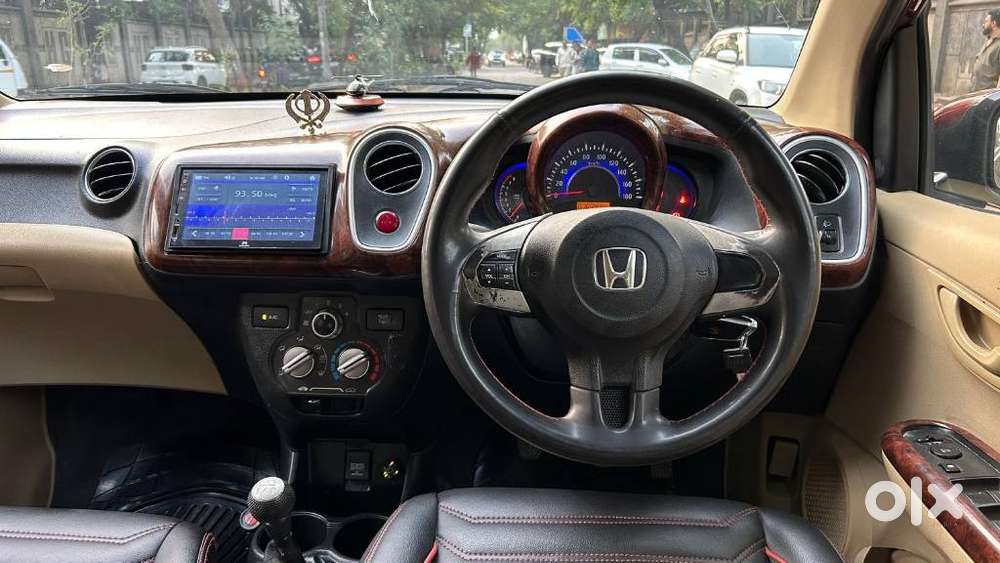 Honda Mobilio 1.5 S I-vtec Mt, 2015, Cng & Hybrids
