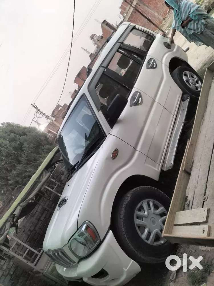 Mahindra Scorpio 2012