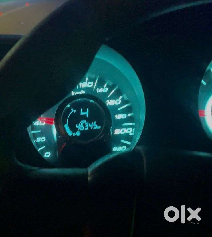 Mahindra Xuv500 W4, 2016, Diesel