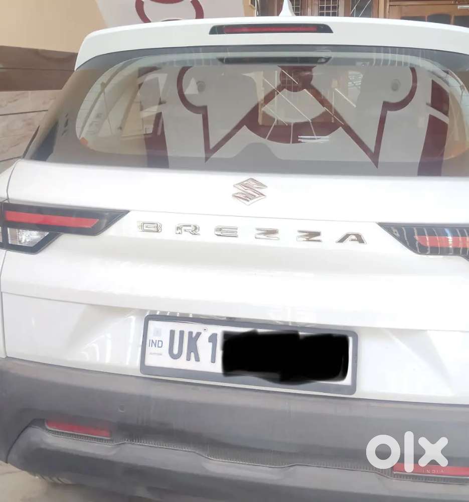 Maruti Brezza Vxi For Sale Only 4100km Running New Showroom Condition.