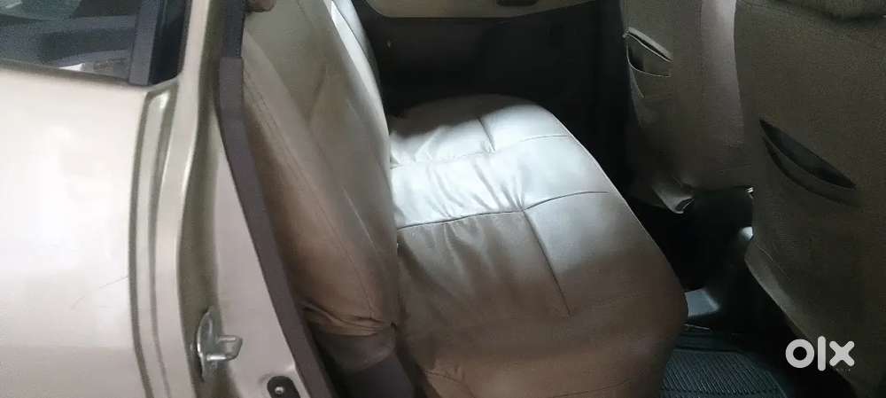 Maruti Suzuki Zen Estilo 2011