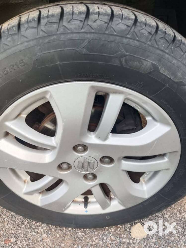 Maruti Suzuki Swift Dzire 1.2 Zxi, 2014, Petrol