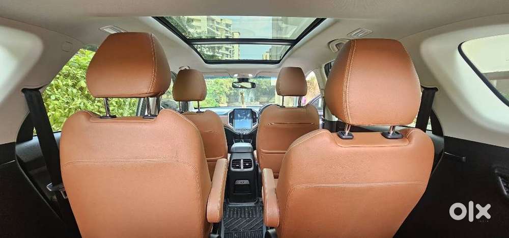 Mg Hector Plus, 2022, Petrol