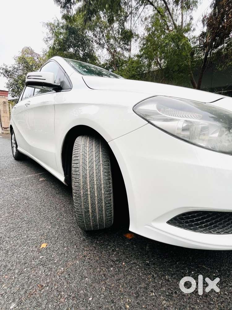 Mercedes-benz B Class 180 Sportz Petrol, 2013, Petrol
