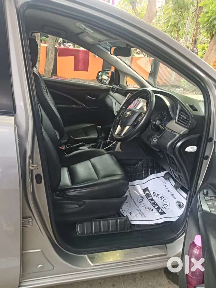 Toyota Innova Crysta 2017