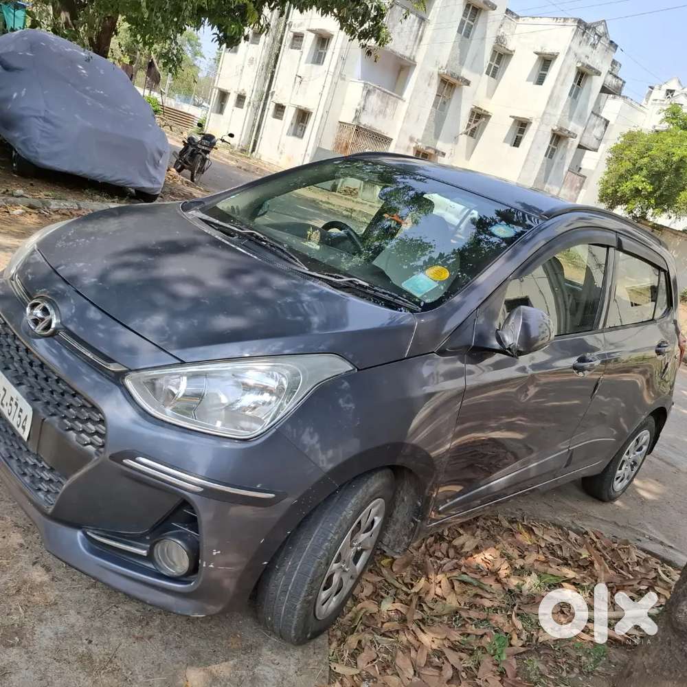 Hyundai Grand I10 2018 Petrol 50000 Km Driven