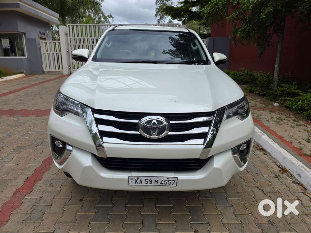 Toyota Fortuner 4x4 Mt 2.8 Diesel, 2020, Diesel