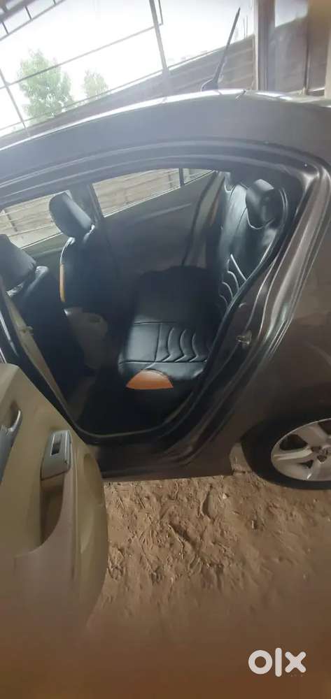Honda City 1.5 V 2011