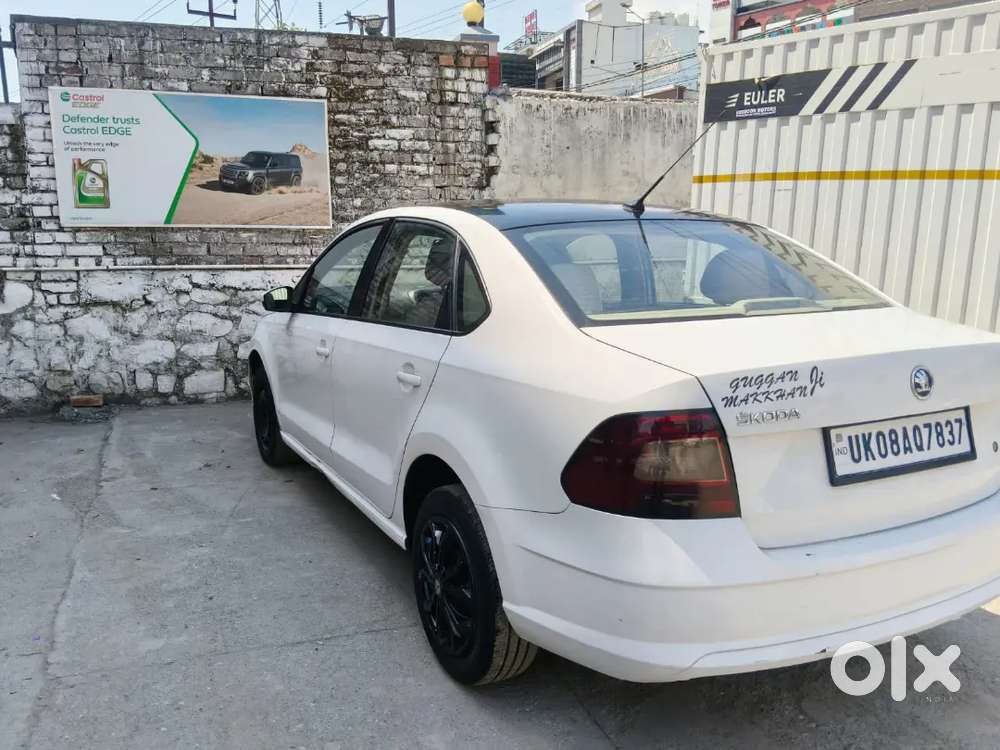 Skoda Rapid 1.6 Mt 2018 Car