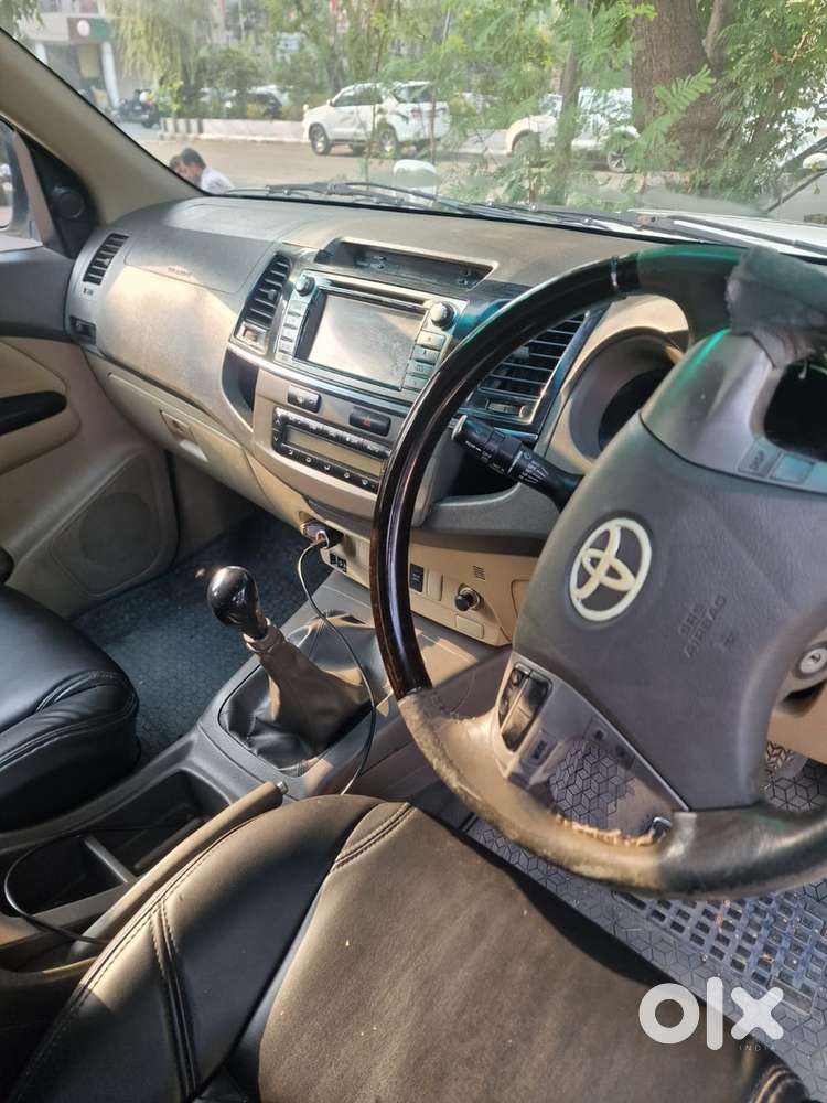 Toyota Fortuner Diesel 2012