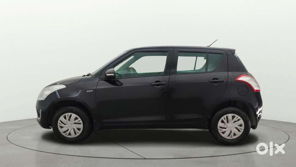 Maruti Suzuki Swift Vxi, 2015, Petrol