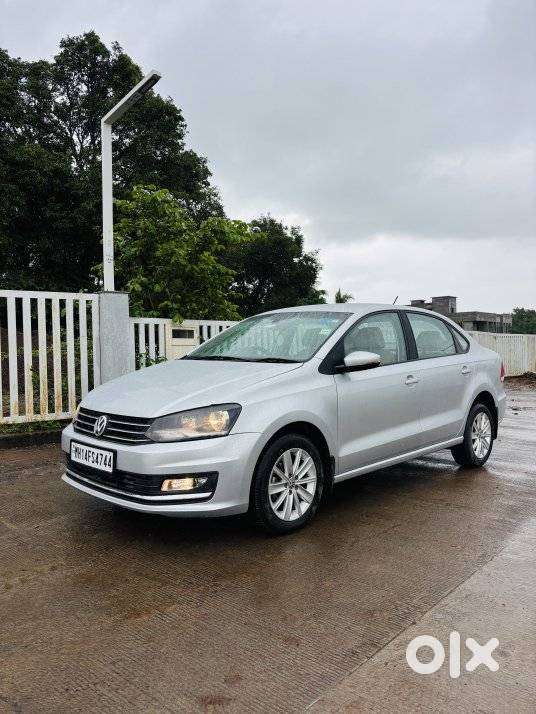 Volkswagen Vento 1.2 Tsi Highline Plus At, 2016, Petrol