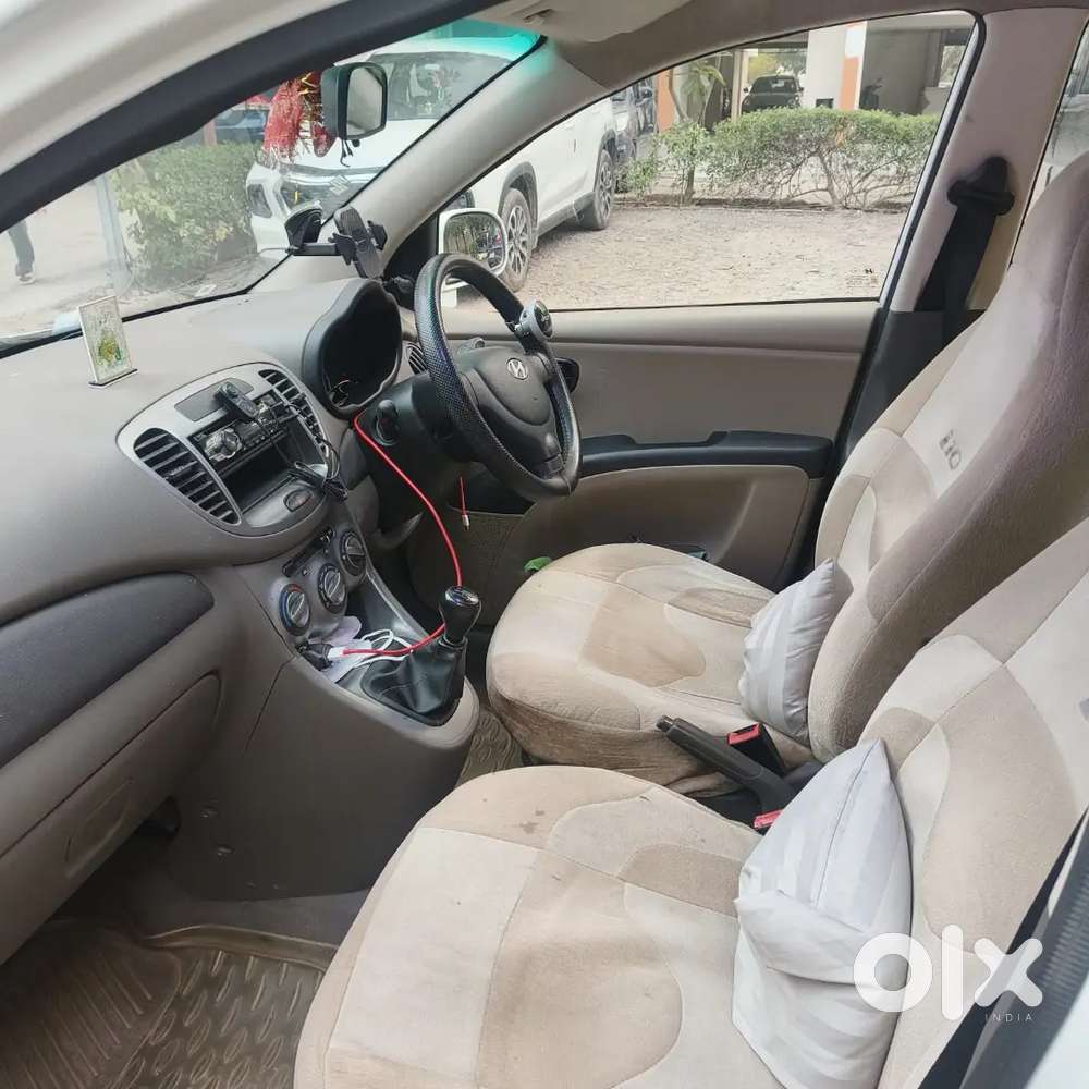 Hyundai I10 2011 Petrol 60000 Km Driven