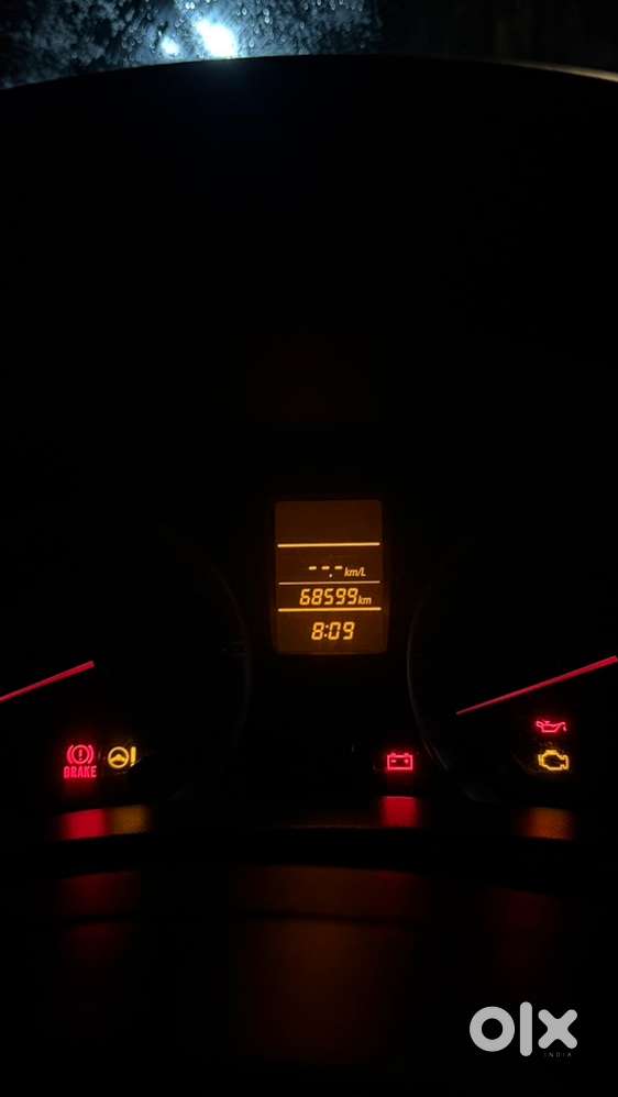 Maruti Suzuki Swift Petrol Manual 2012