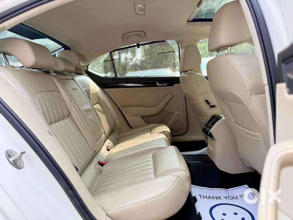 Skoda Superb Lk 1.8 Tsi At, 2018, Petrol