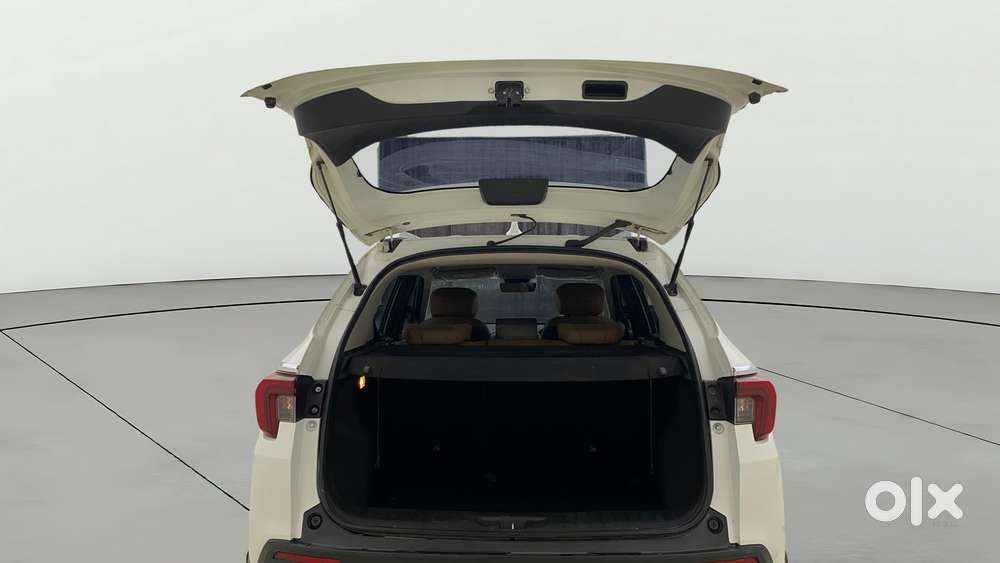 Honda Elevate Zx Cvt, 2023, Petrol