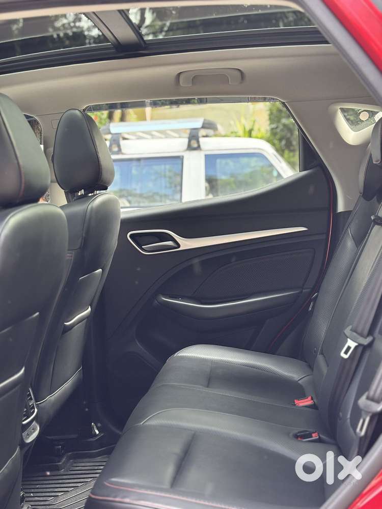 Mg Zs Ev Exclusive Dt, 2025, Electric