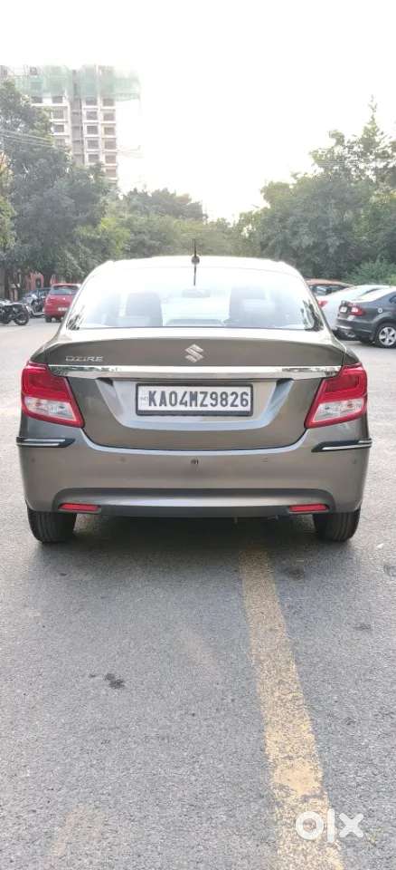 Maruti Suzuki Dzire 1.2 Zxi, 2022, Petrol