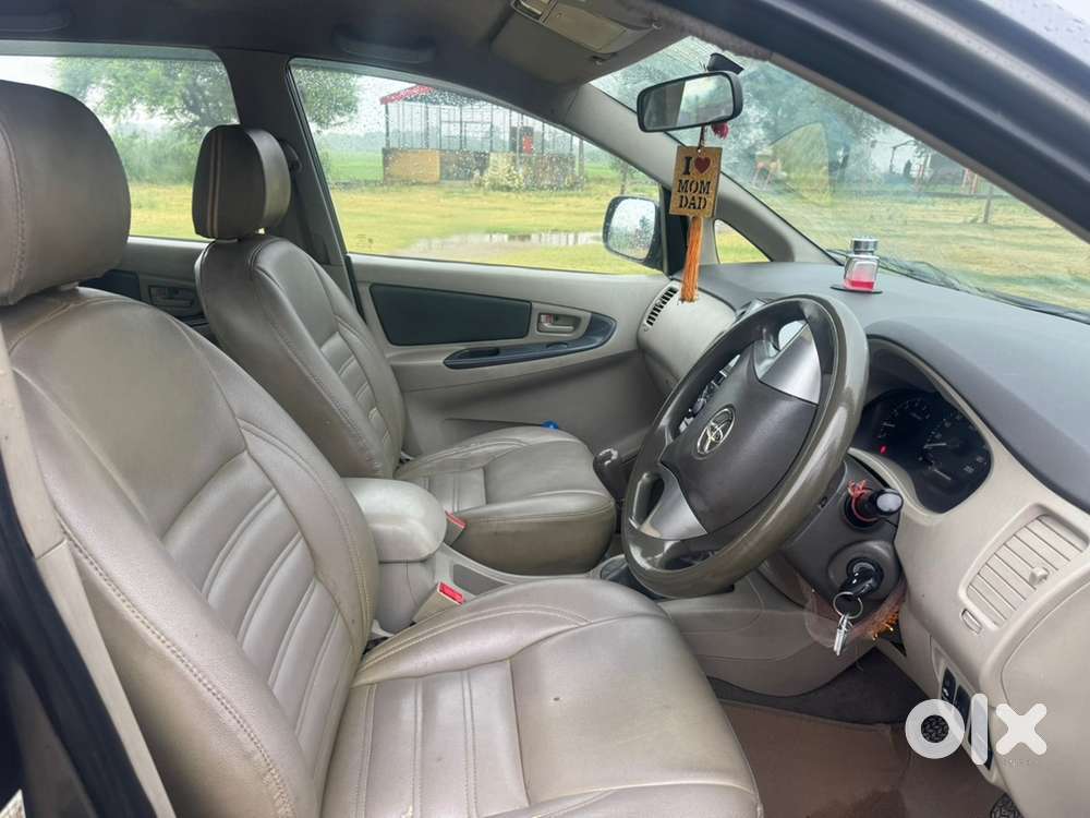 Toyota Innova 2014 Diesel 143000 Km