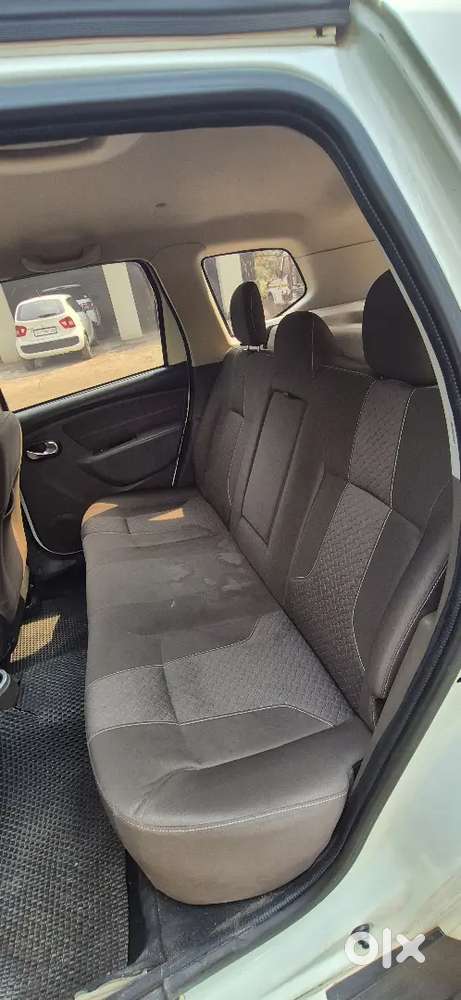 2017 Duster Diesel Auto - Top Variant