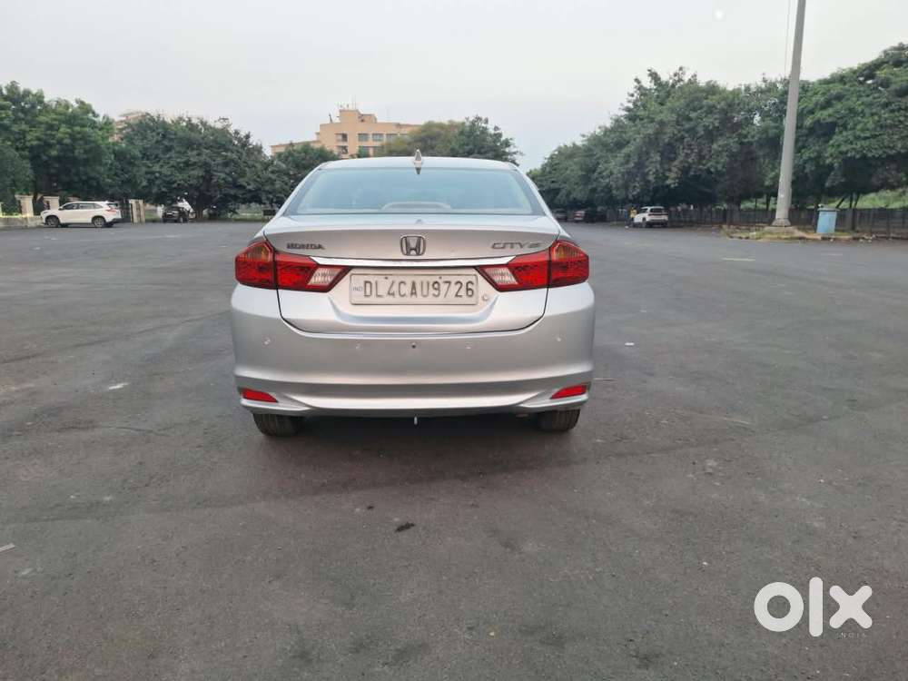 Honda City V Petrol Cvt, 2016