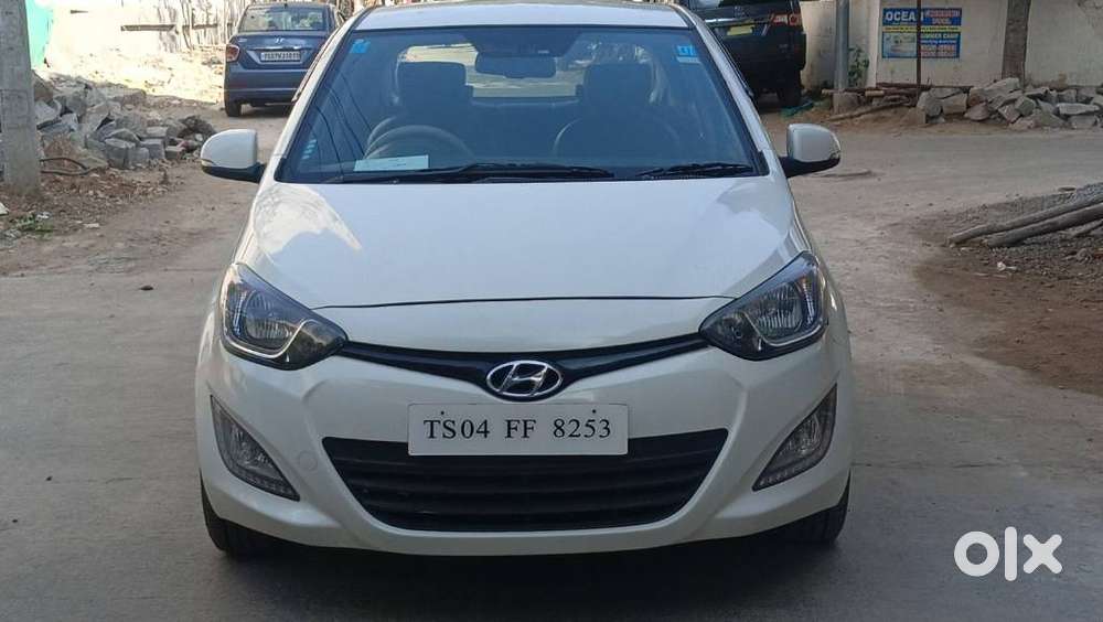 Hyundai I20 Sportz 1.2 Bs-iv, 2014, Petrol